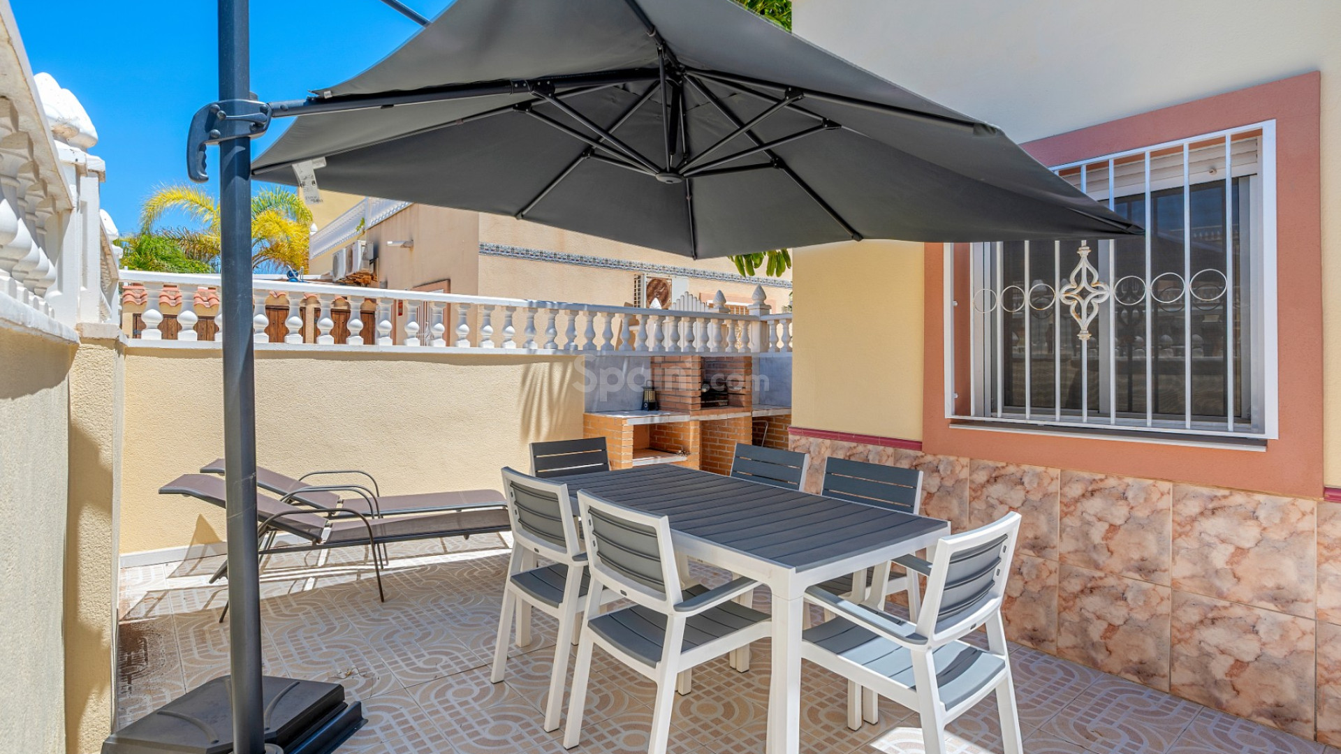 Resale - Townhouse -
Orihuela Costa - La Zenia