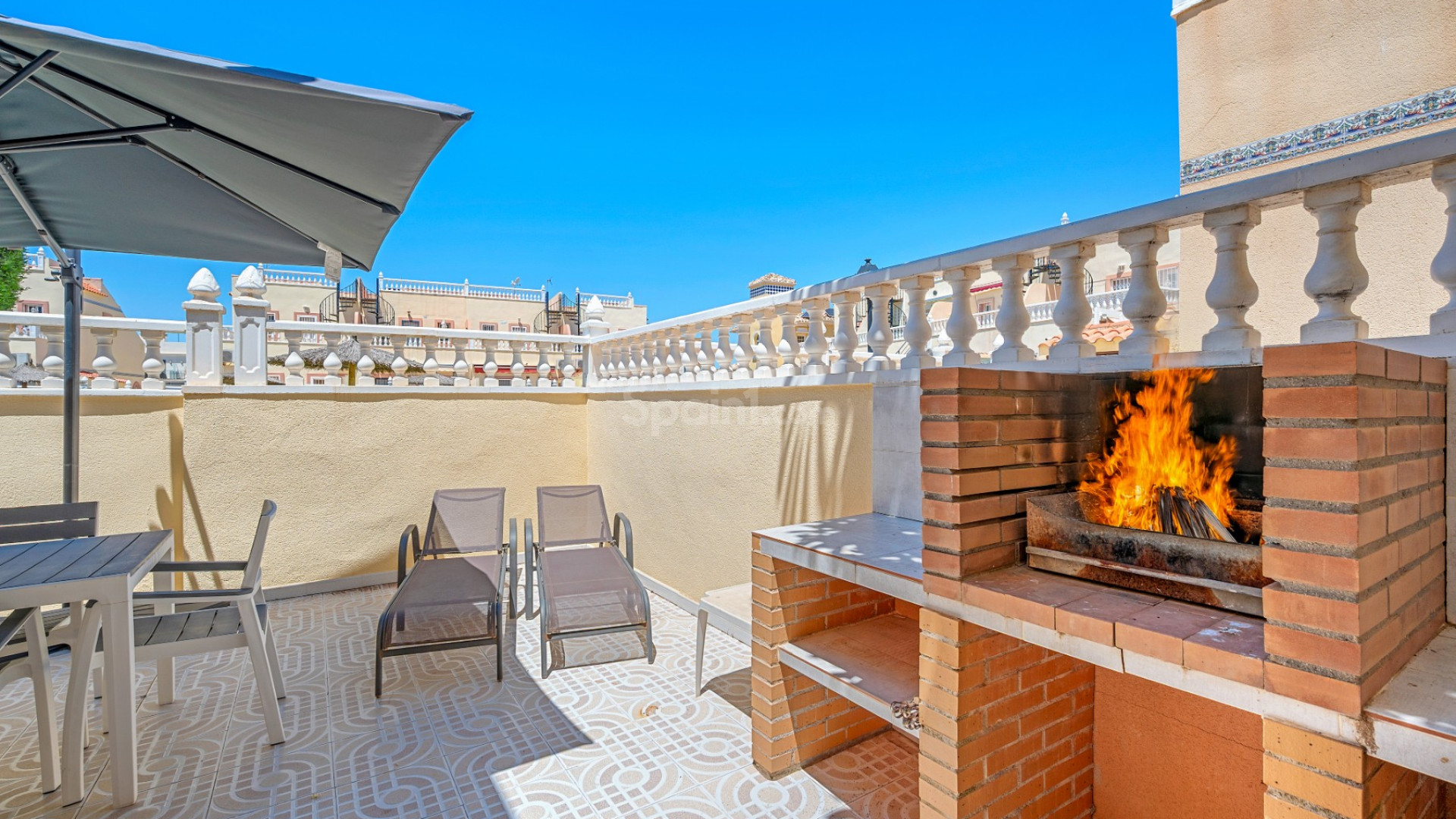 Resale - Townhouse -
Orihuela Costa - La Zenia