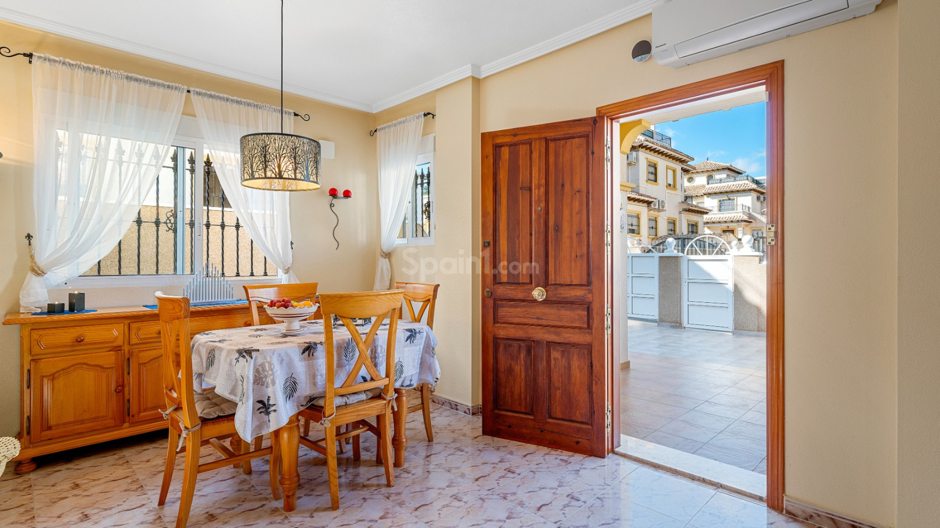 Resale - Townhouse -
Orihuela Costa - Las Filipinas