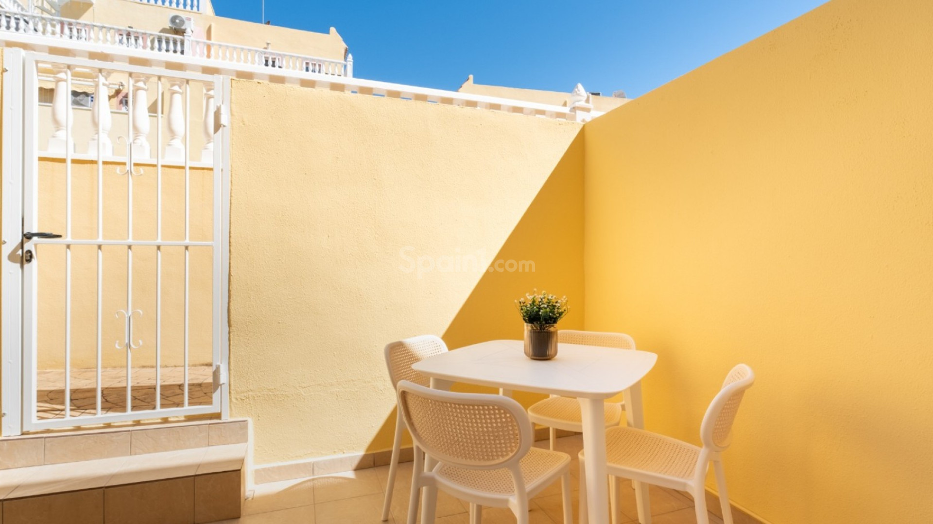 Resale - Townhouse -
Orihuela Costa - Las Filipinas