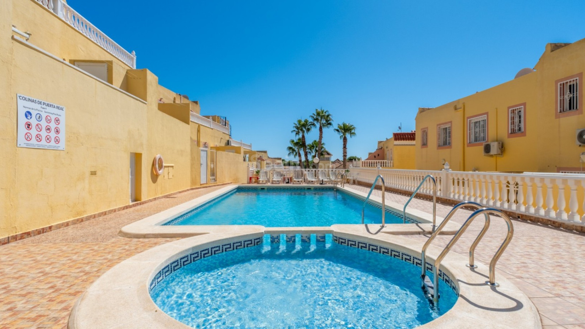 Resale - Townhouse -
Orihuela Costa - Las Filipinas