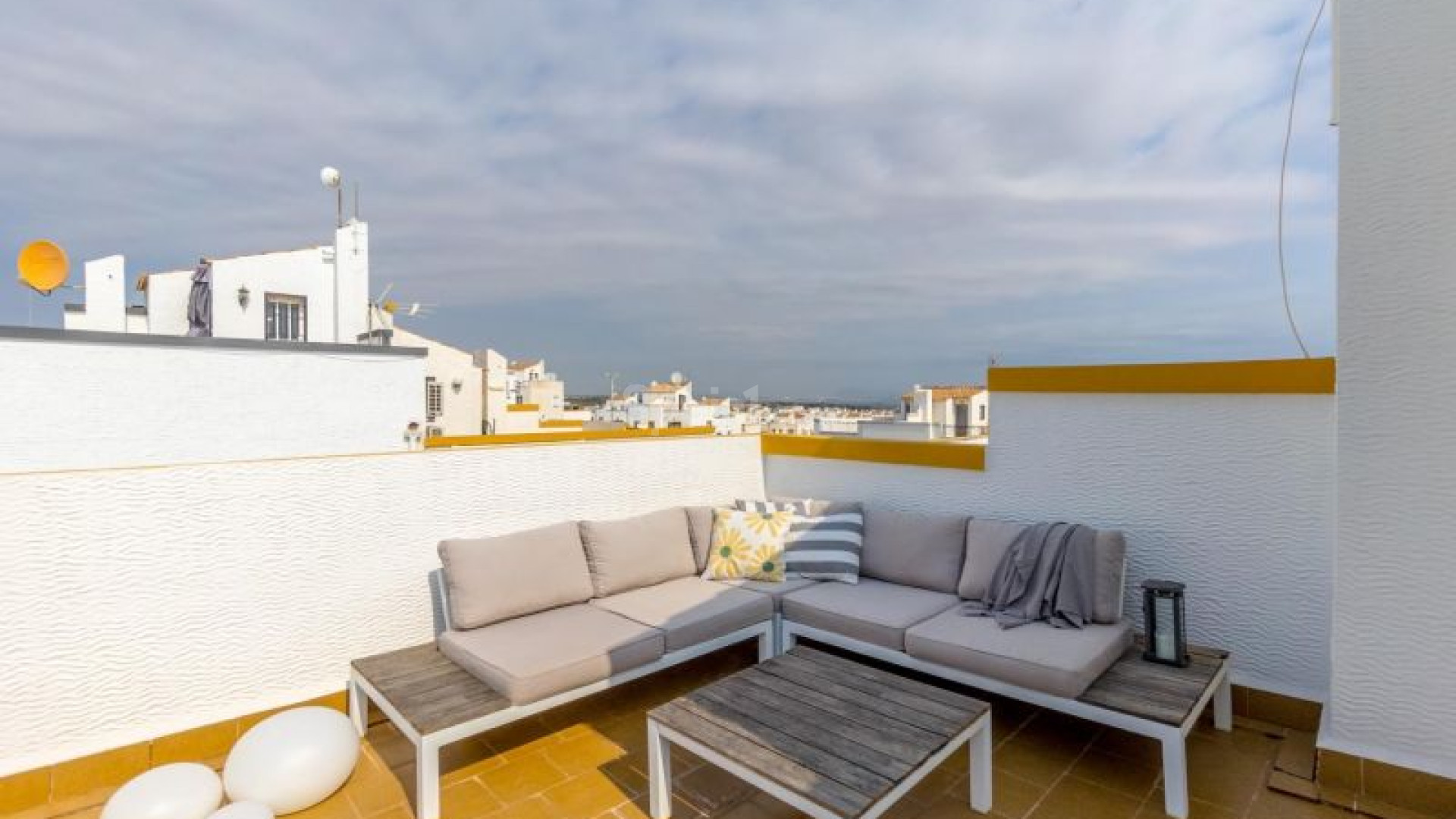 Resale - Townhouse -
Orihuela Costa - Los Altos