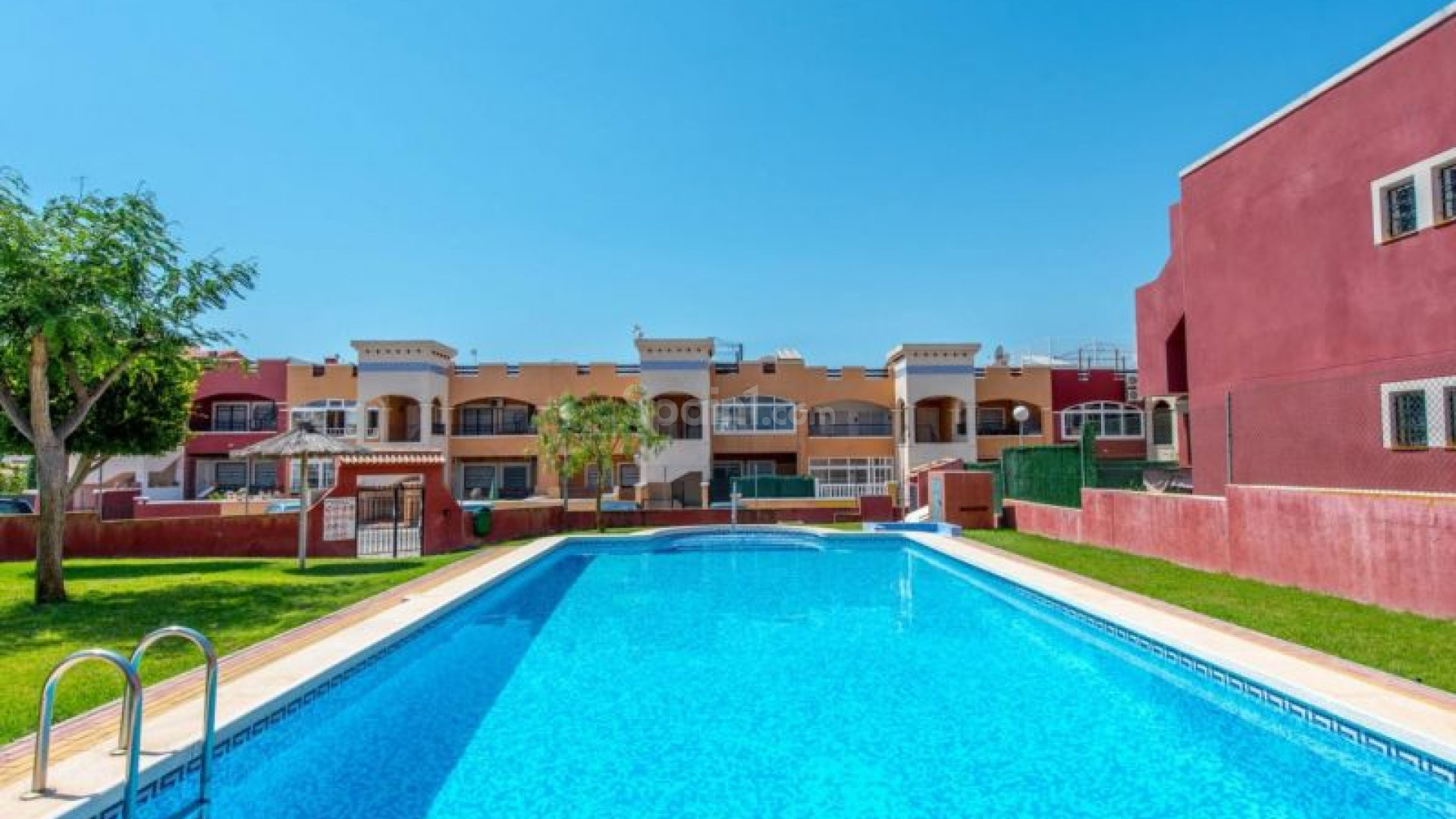 Resale - Townhouse -
Orihuela Costa - Los Altos