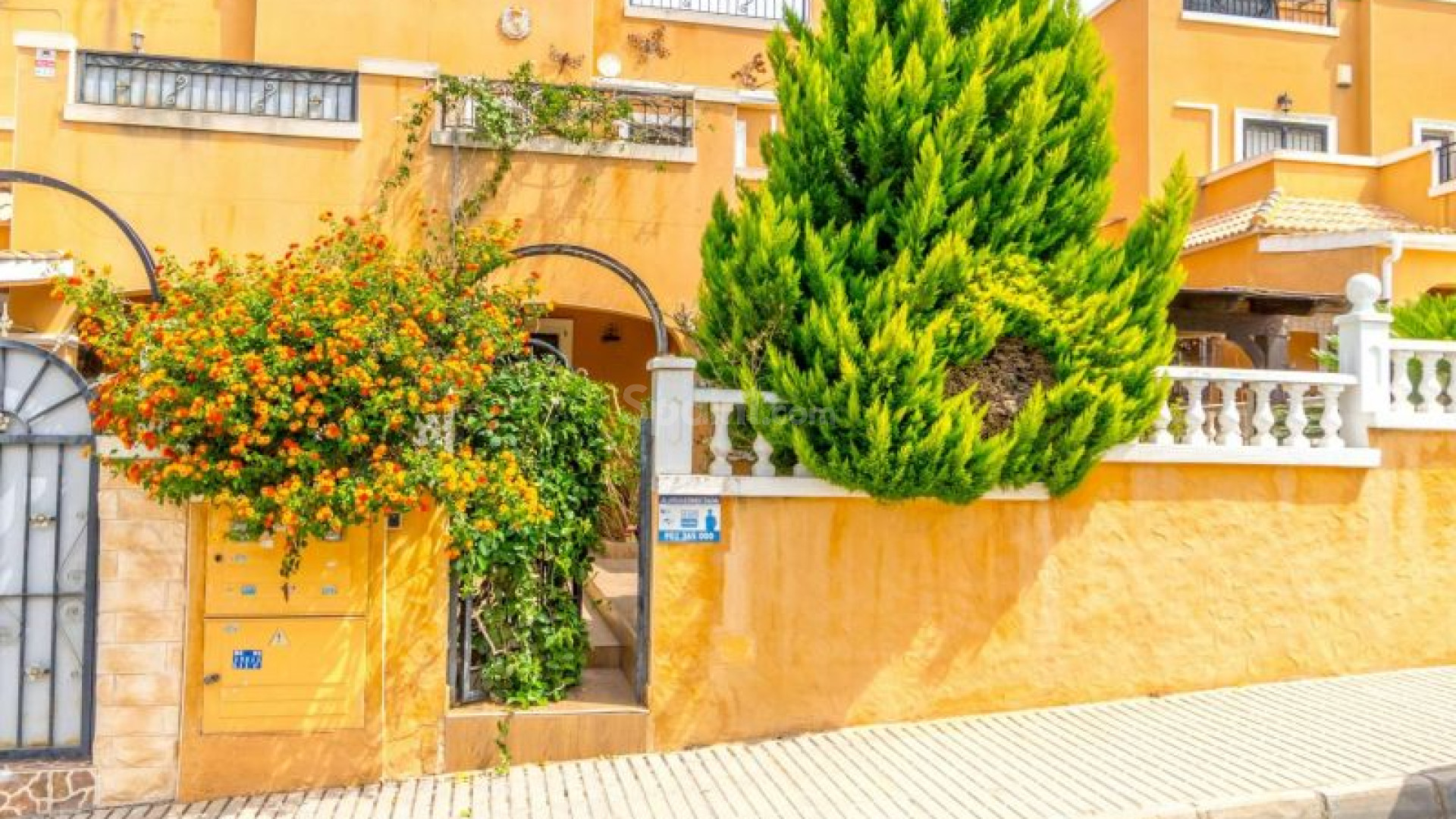 Resale - Townhouse -
Orihuela Costa - Los Altos