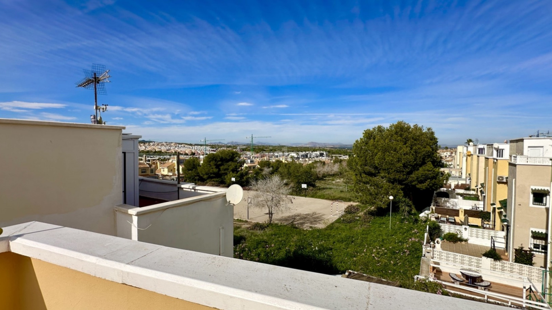 Resale - Townhouse -
Orihuela Costa - Los Altos