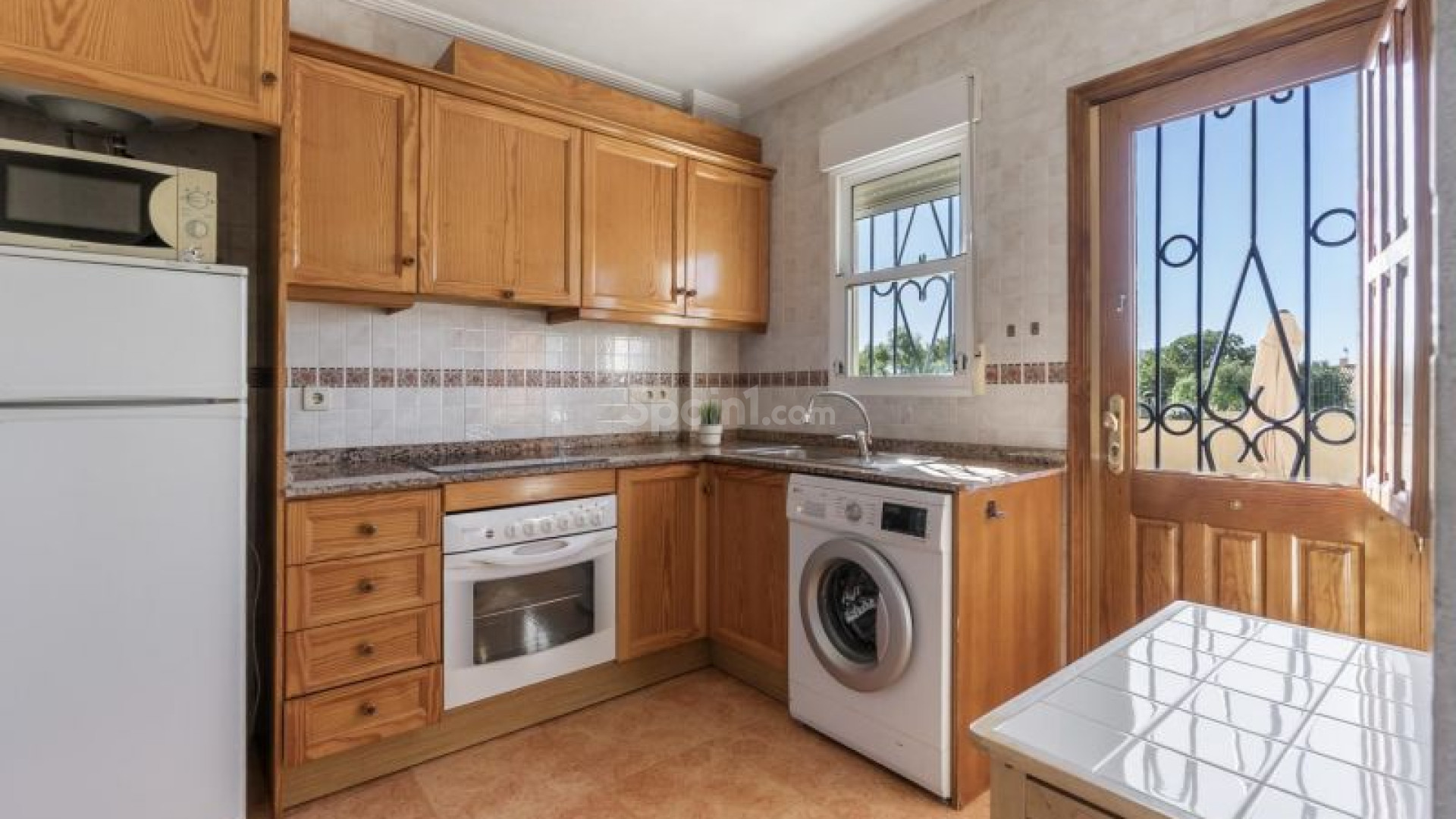 Resale - Townhouse -
Orihuela Costa - Los Altos