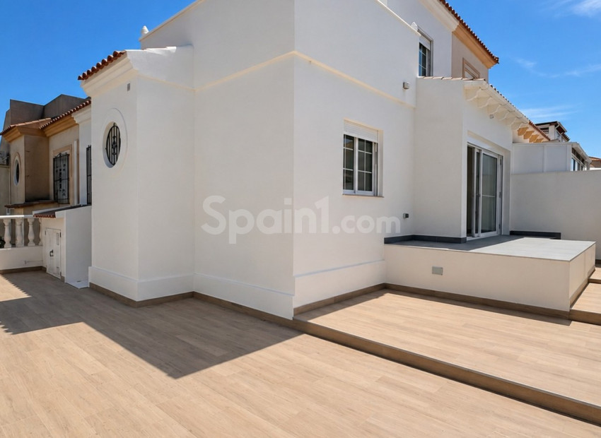 Resale - Townhouse -
Orihuela Costa - Los Altos