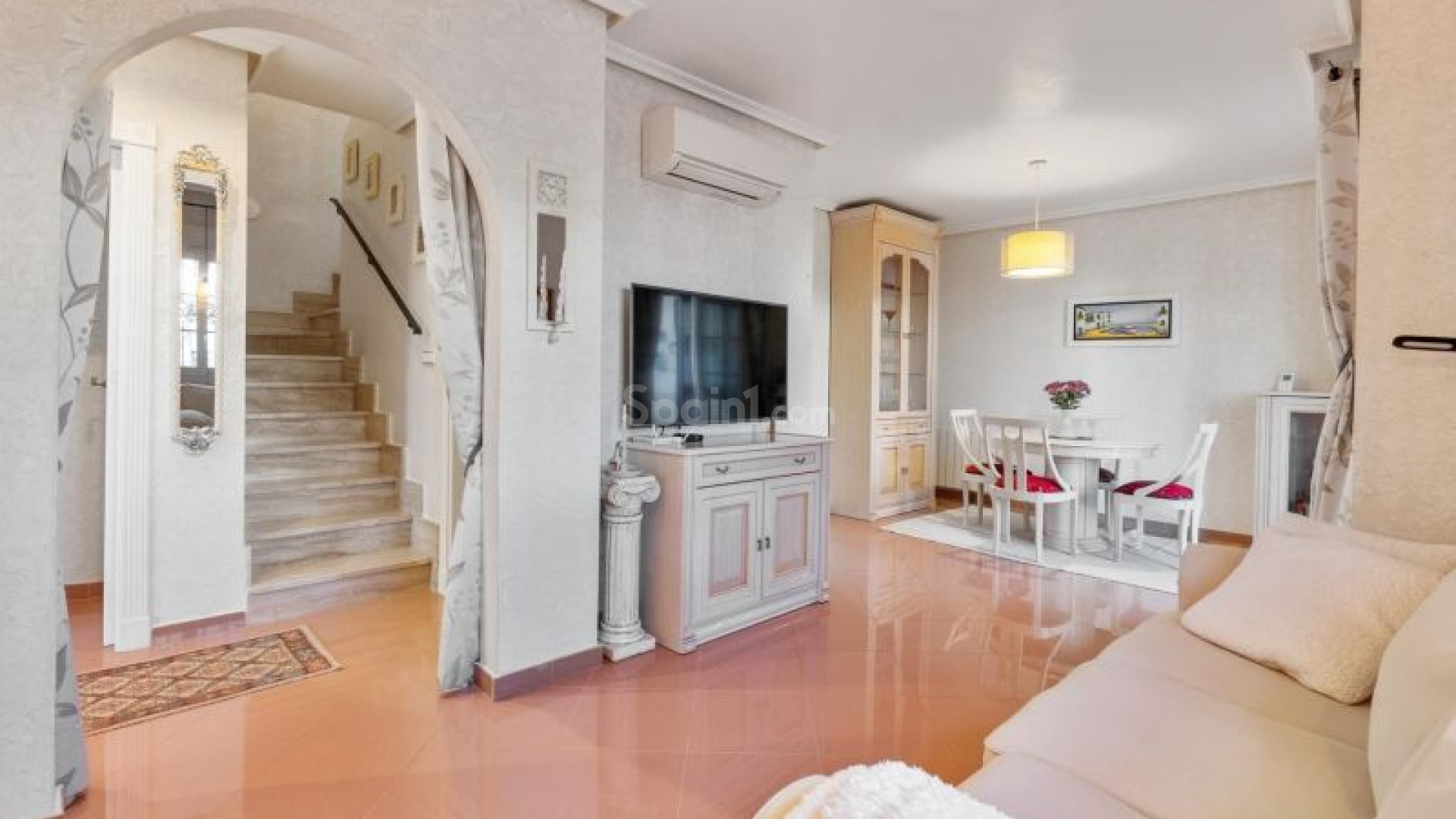 Resale - Townhouse -
Orihuela Costa - Los Dolses