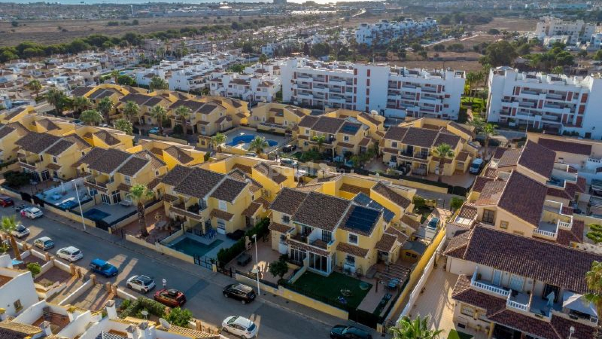 Resale - Townhouse -
Orihuela Costa - Los Dolses