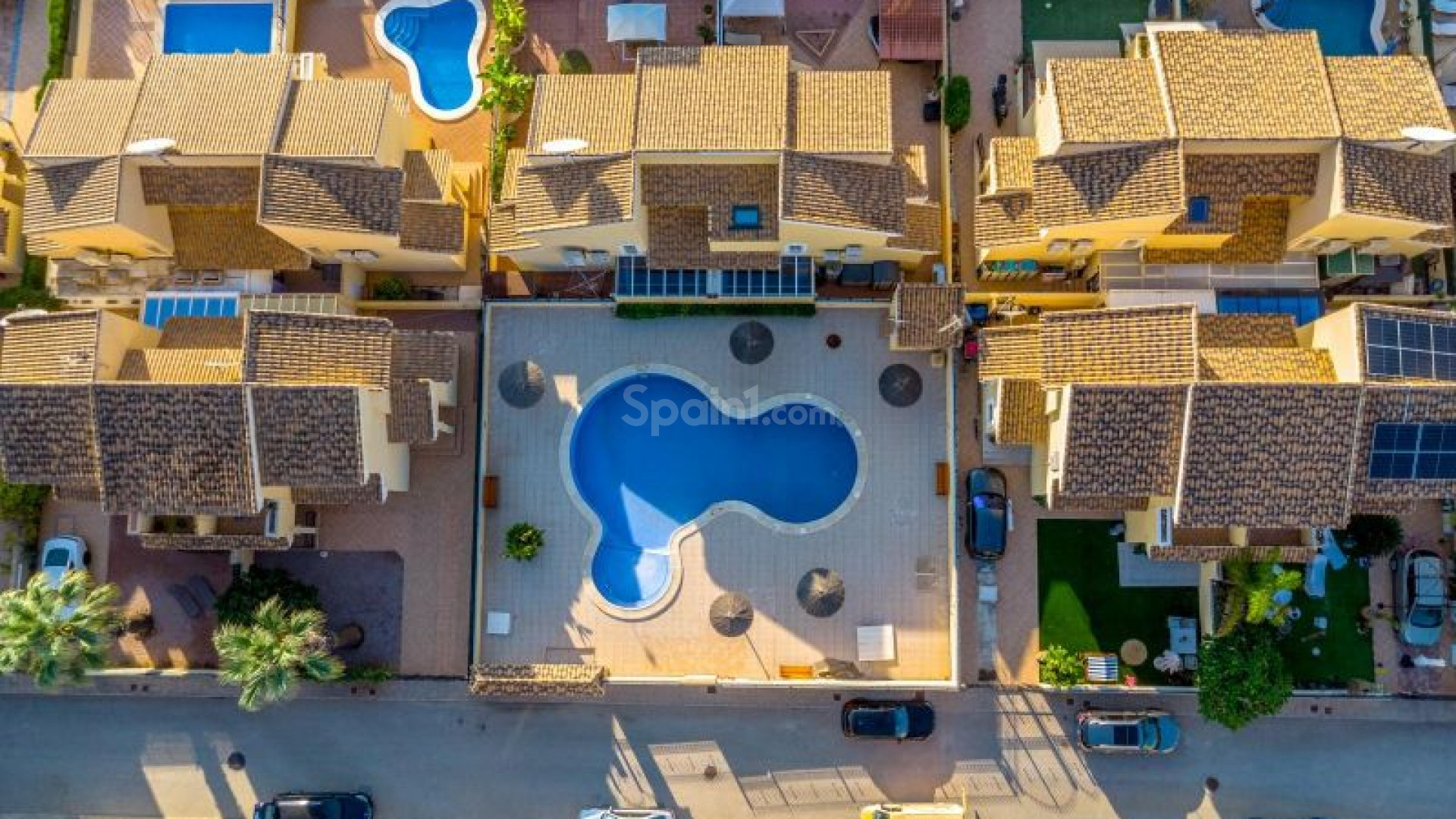 Resale - Townhouse -
Orihuela Costa - Los Dolses