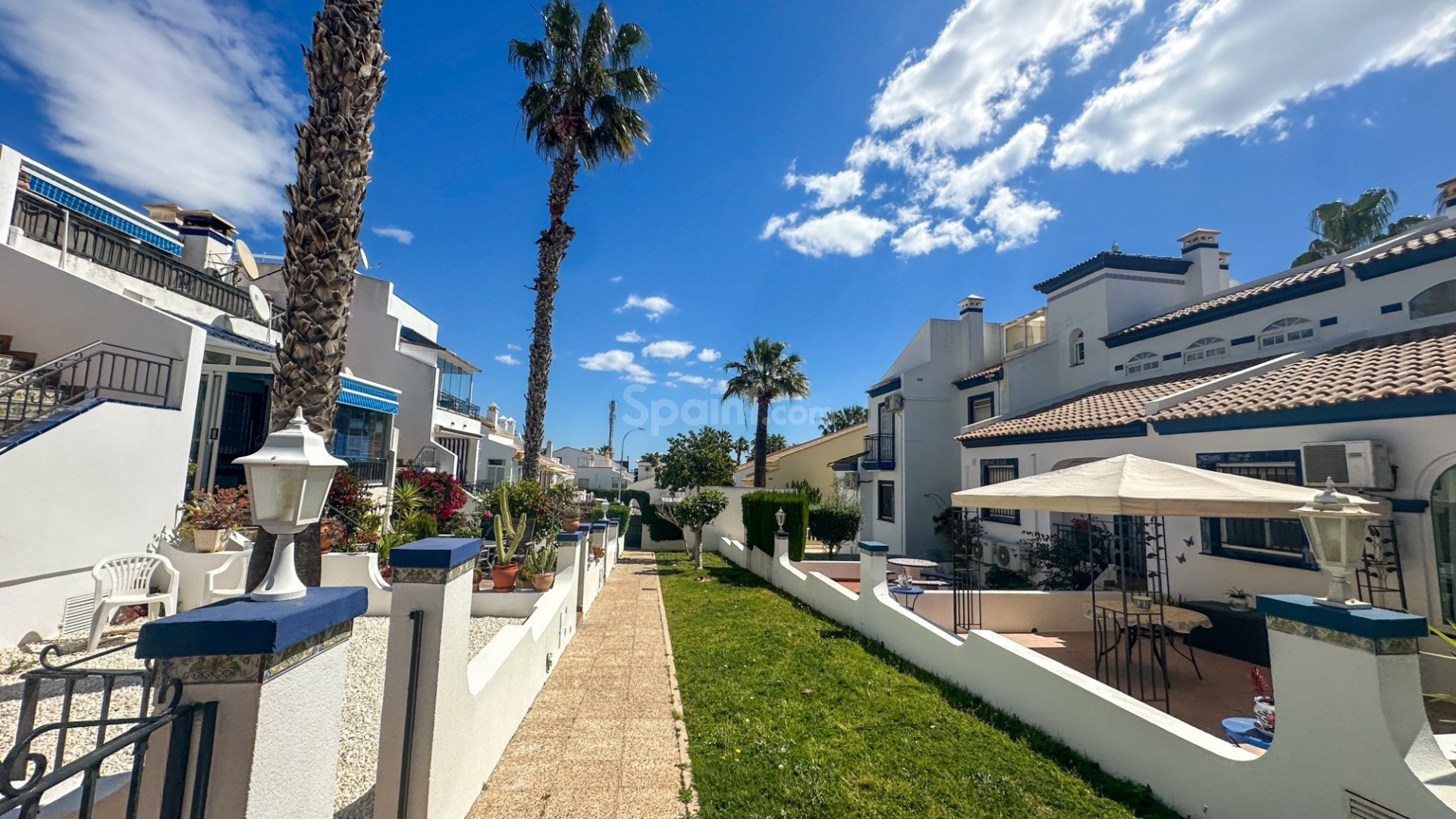 Resale - Townhouse -
Orihuela Costa - Los Dolses