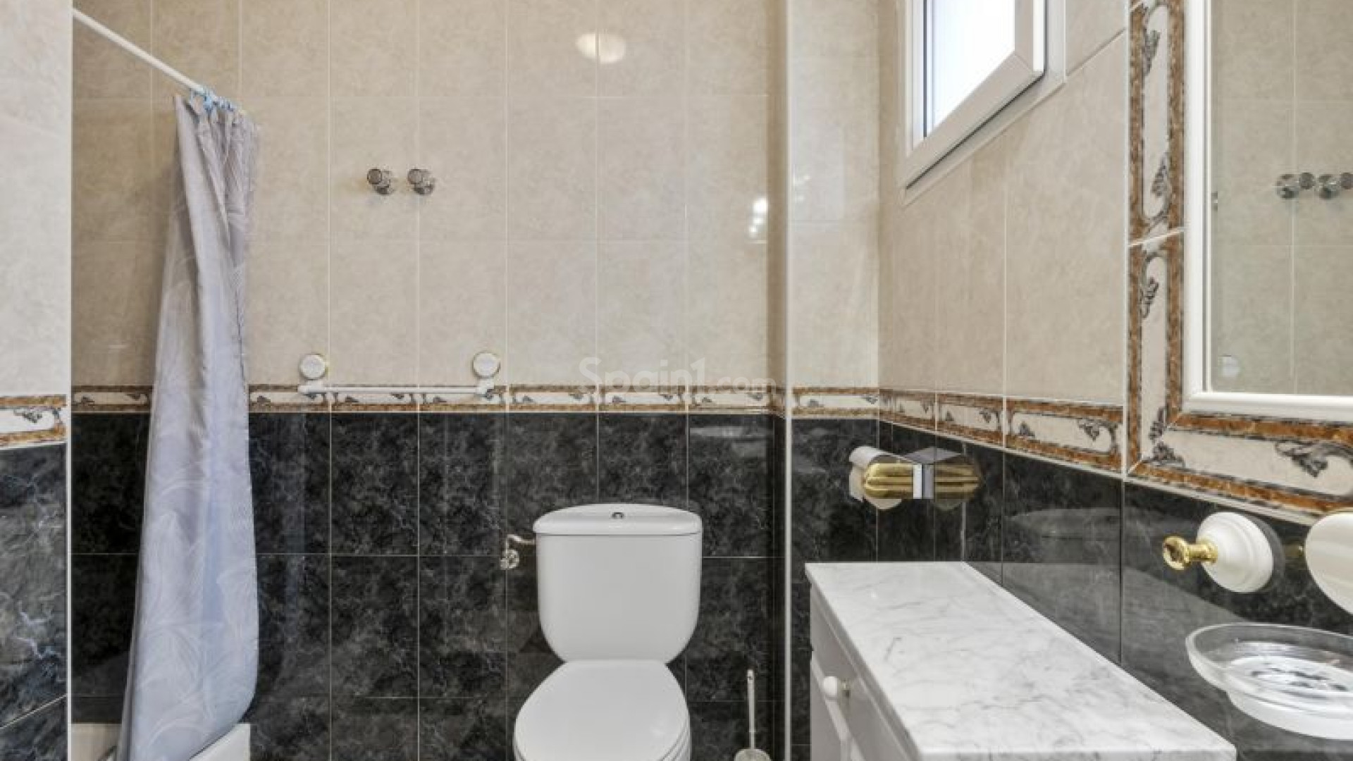 Resale - Townhouse -
Orihuela Costa - Playa Flamenca