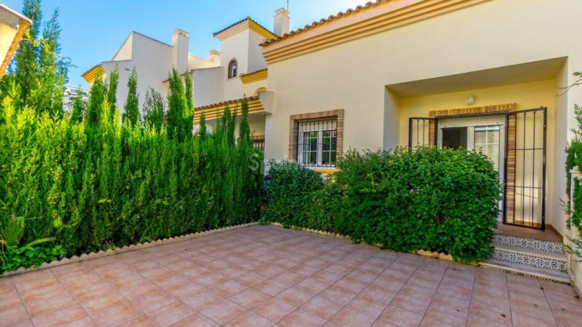 Resale - Townhouse -
Orihuela Costa - Playa Flamenca