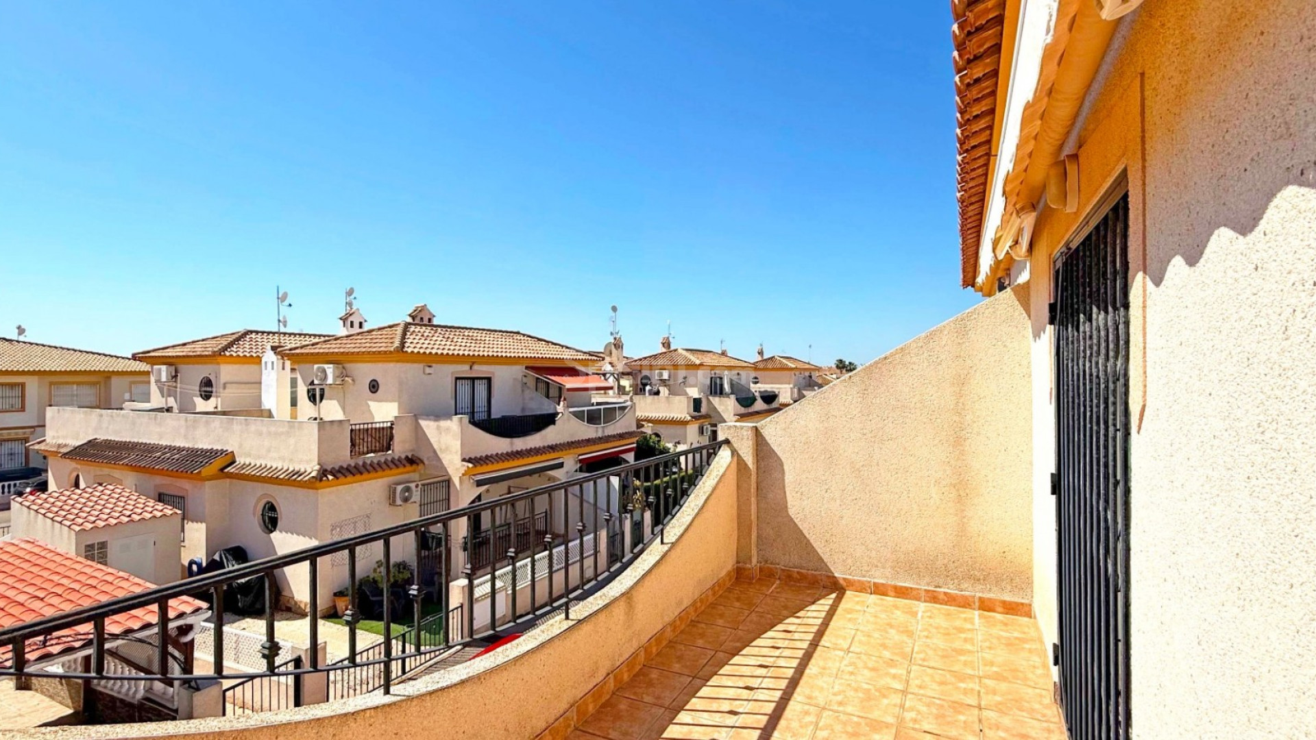 Resale - Townhouse -
Orihuela Costa - Playa Flamenca