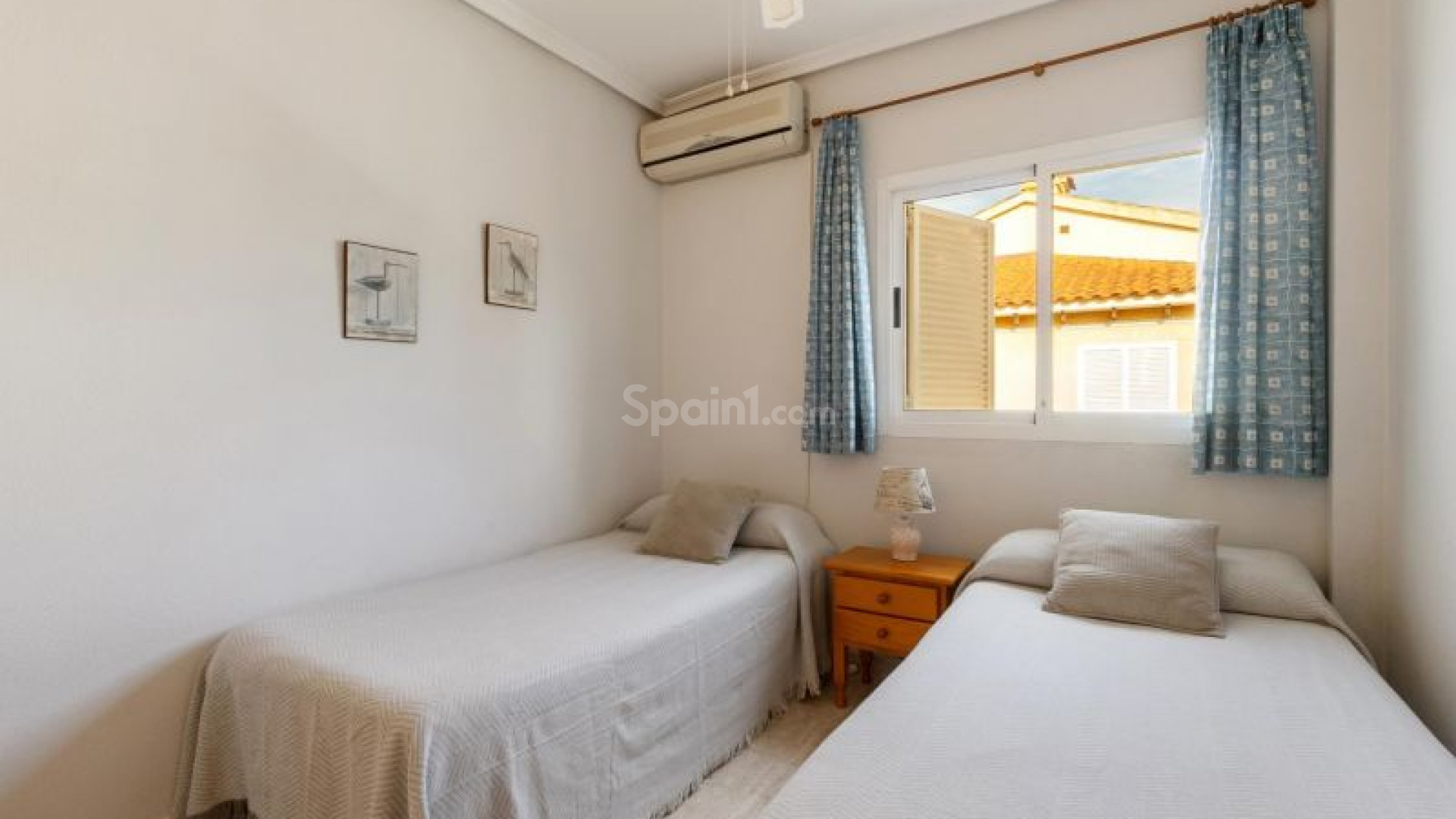 Resale - Townhouse -
Orihuela Costa - Playa Flamenca
