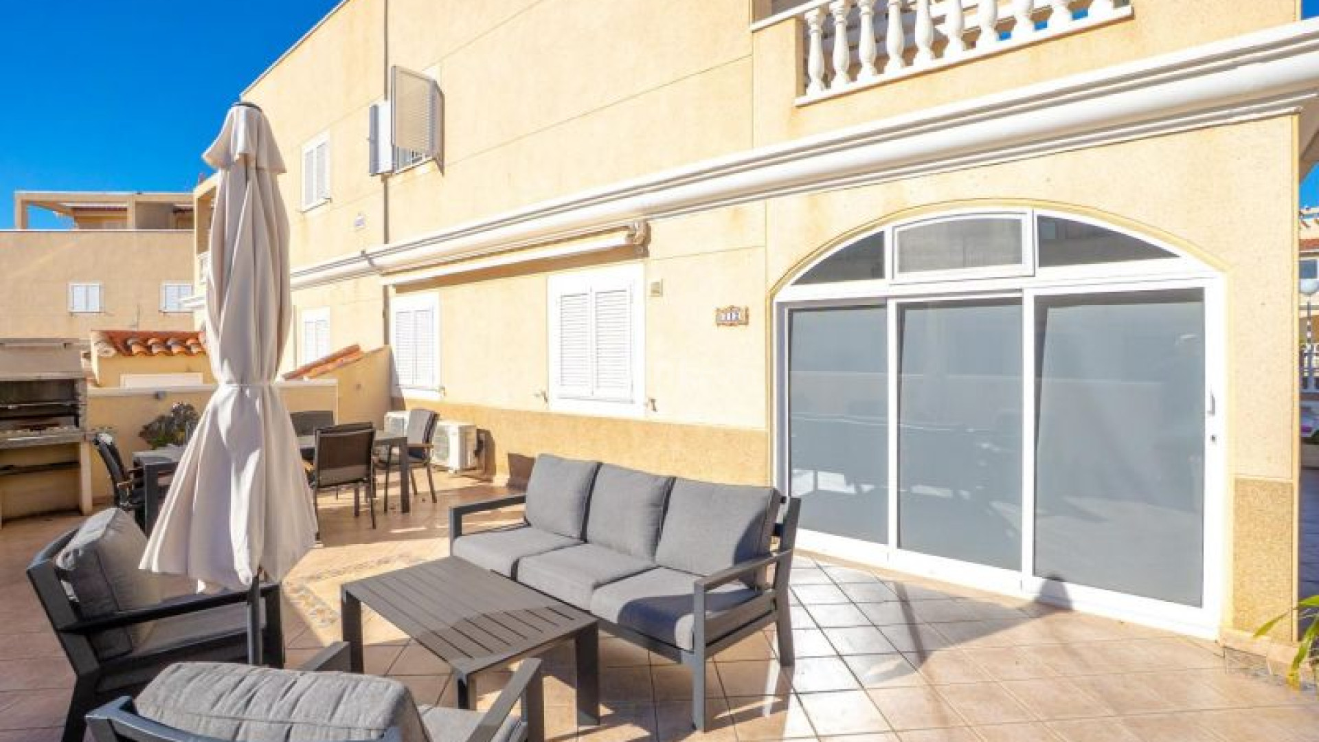 Resale - Townhouse -
Orihuela Costa - Playa Flamenca