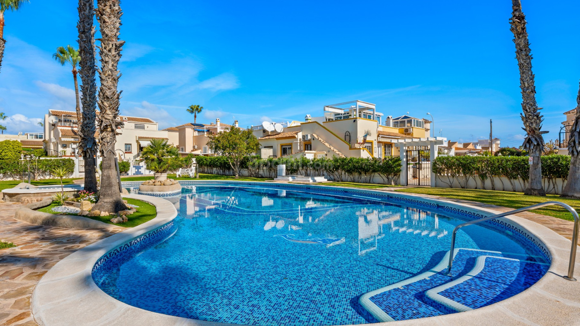 Resale - Townhouse -
Orihuela Costa - Playa Flamenca