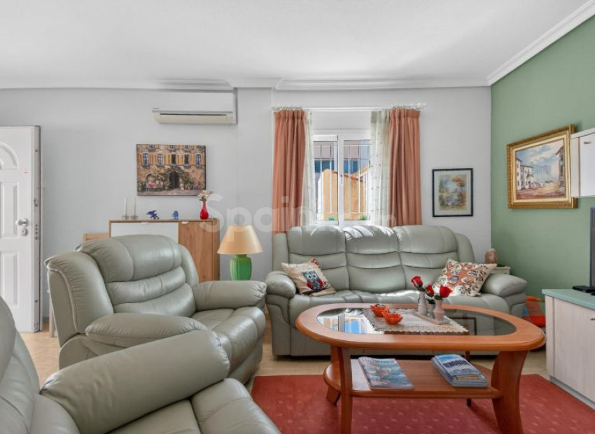 Resale - Townhouse -
Orihuela Costa - Playa Flamenca