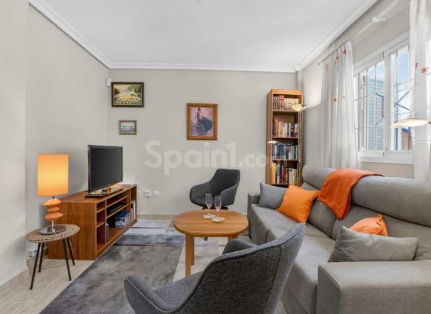 Resale - Townhouse -
Orihuela Costa - Playa Flamenca