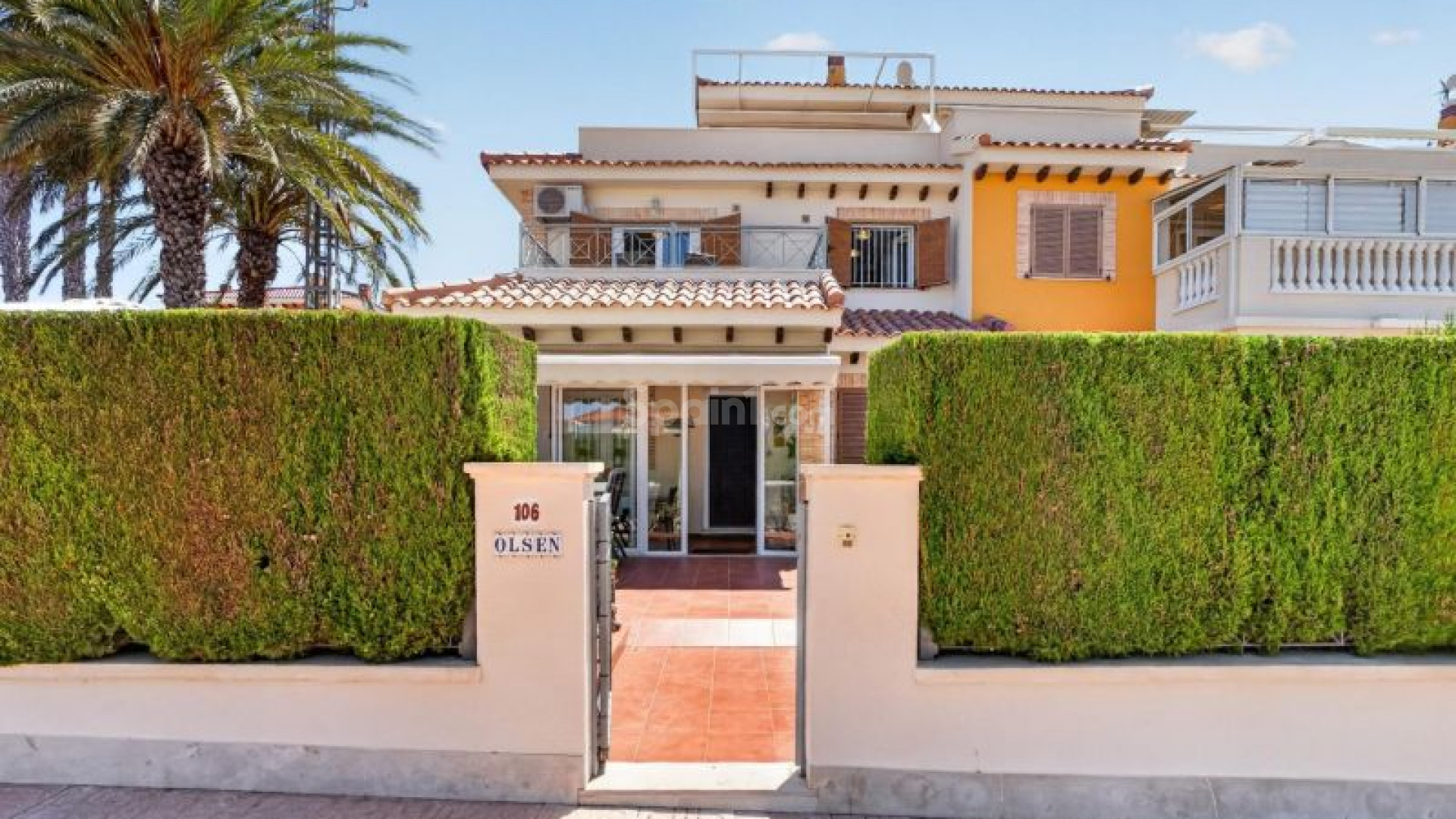 Resale - Townhouse -
Orihuela Costa - Playa Flamenca