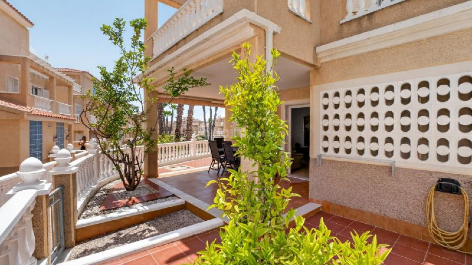 Resale - Townhouse -
Orihuela Costa - Playa Flamenca