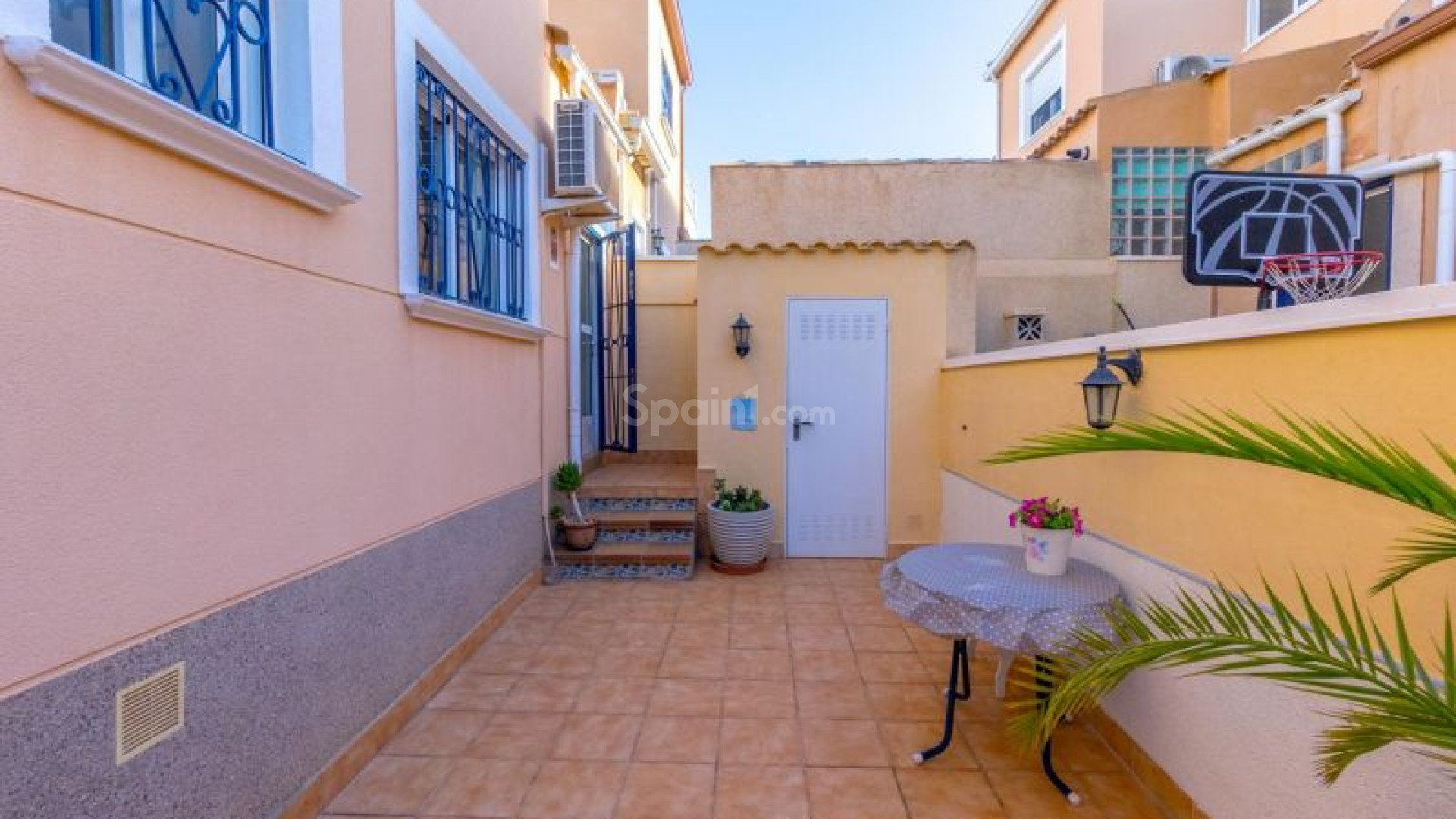 Resale - Townhouse -
Orihuela Costa - Punta Prima