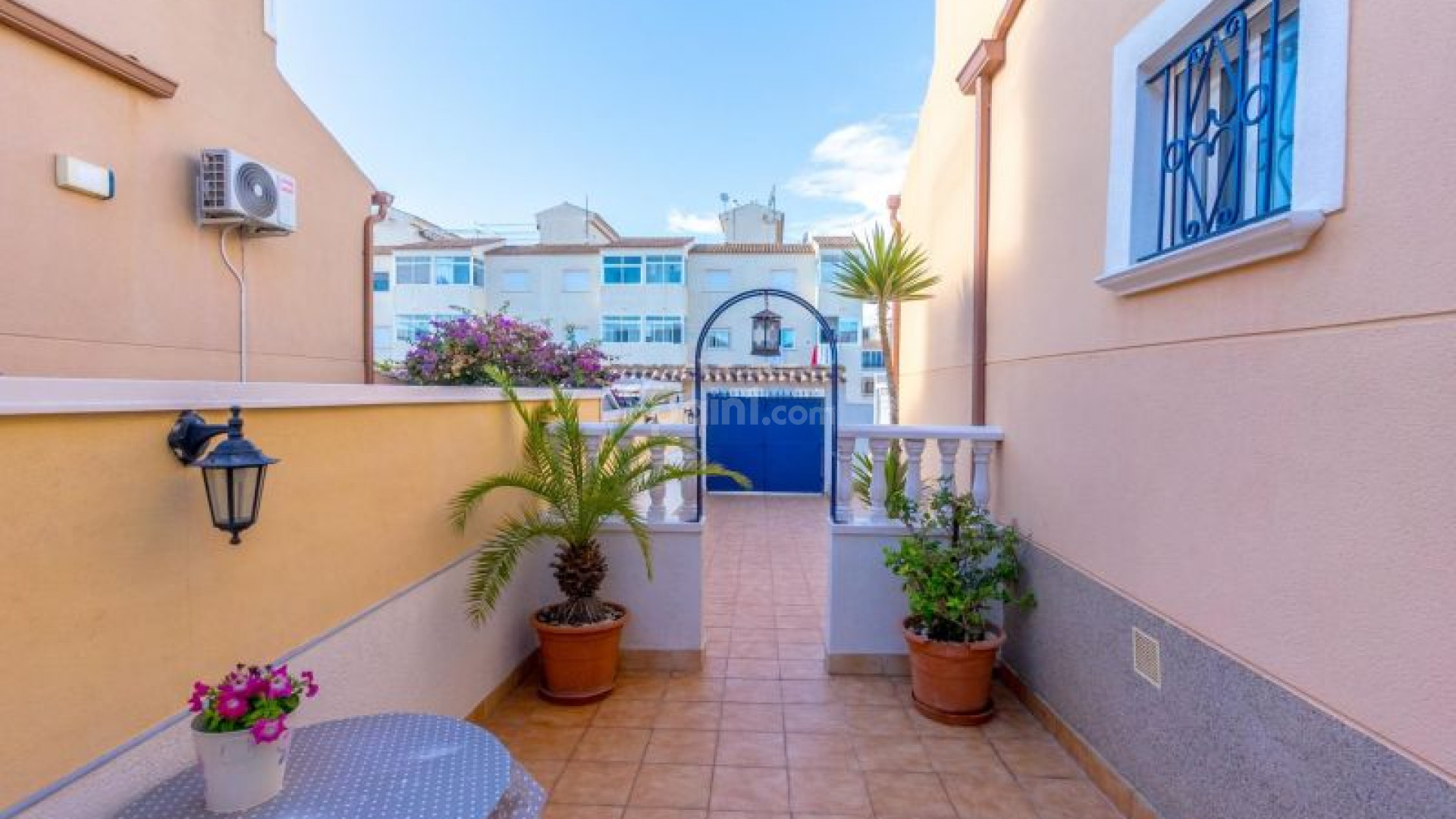 Resale - Townhouse -
Orihuela Costa - Punta Prima