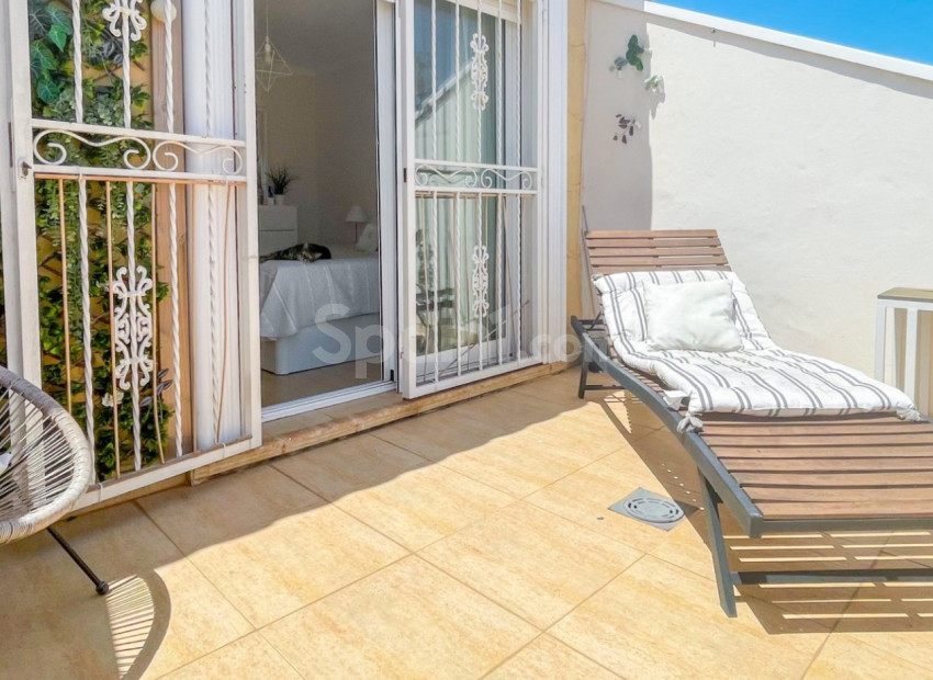 Resale - Townhouse -
Orihuela Costa - Punta Prima