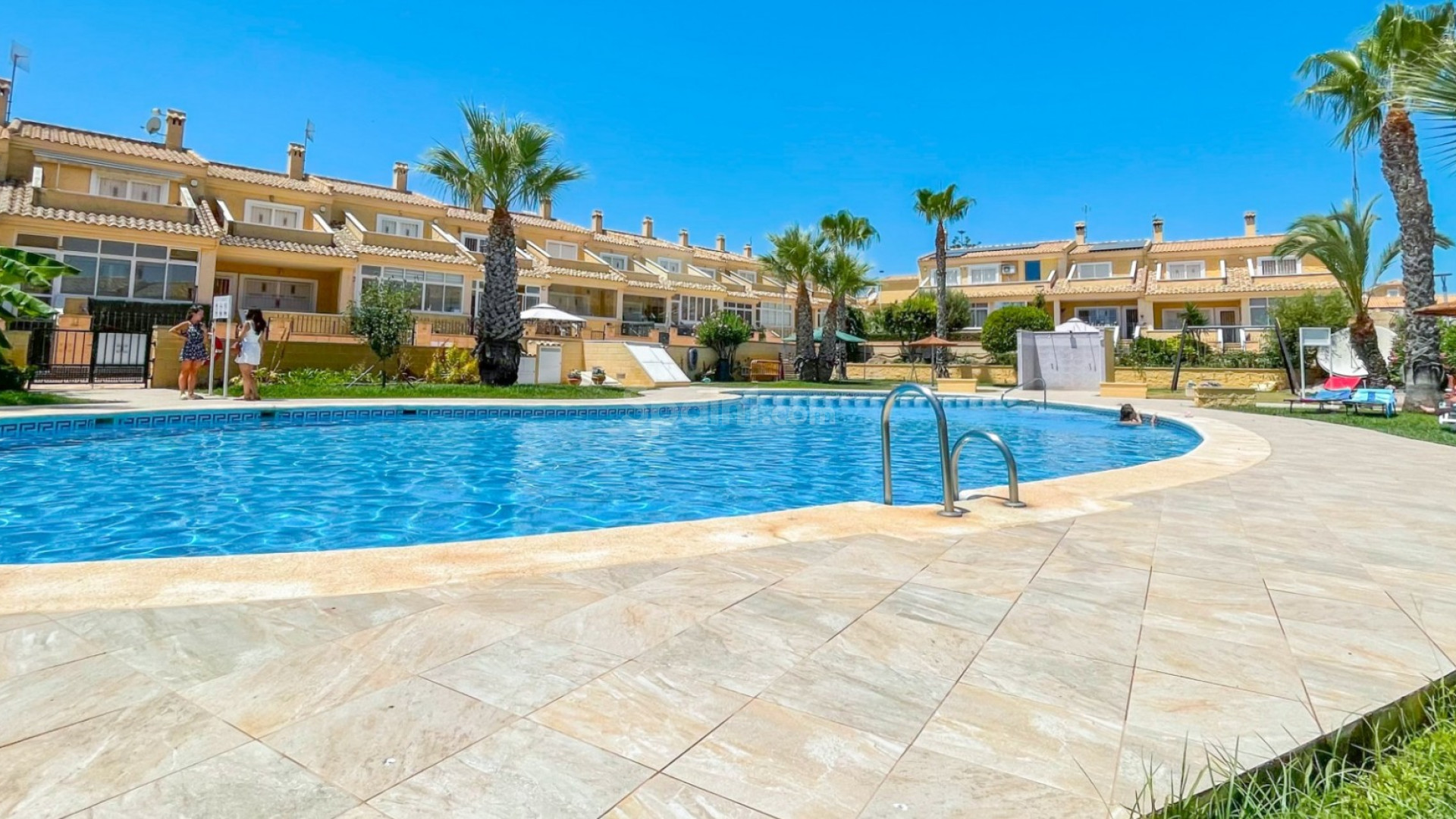 Resale - Townhouse -
Orihuela Costa - Punta Prima