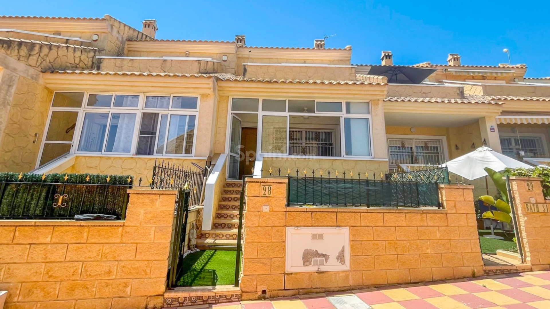Resale - Townhouse -
Orihuela Costa - Punta Prima