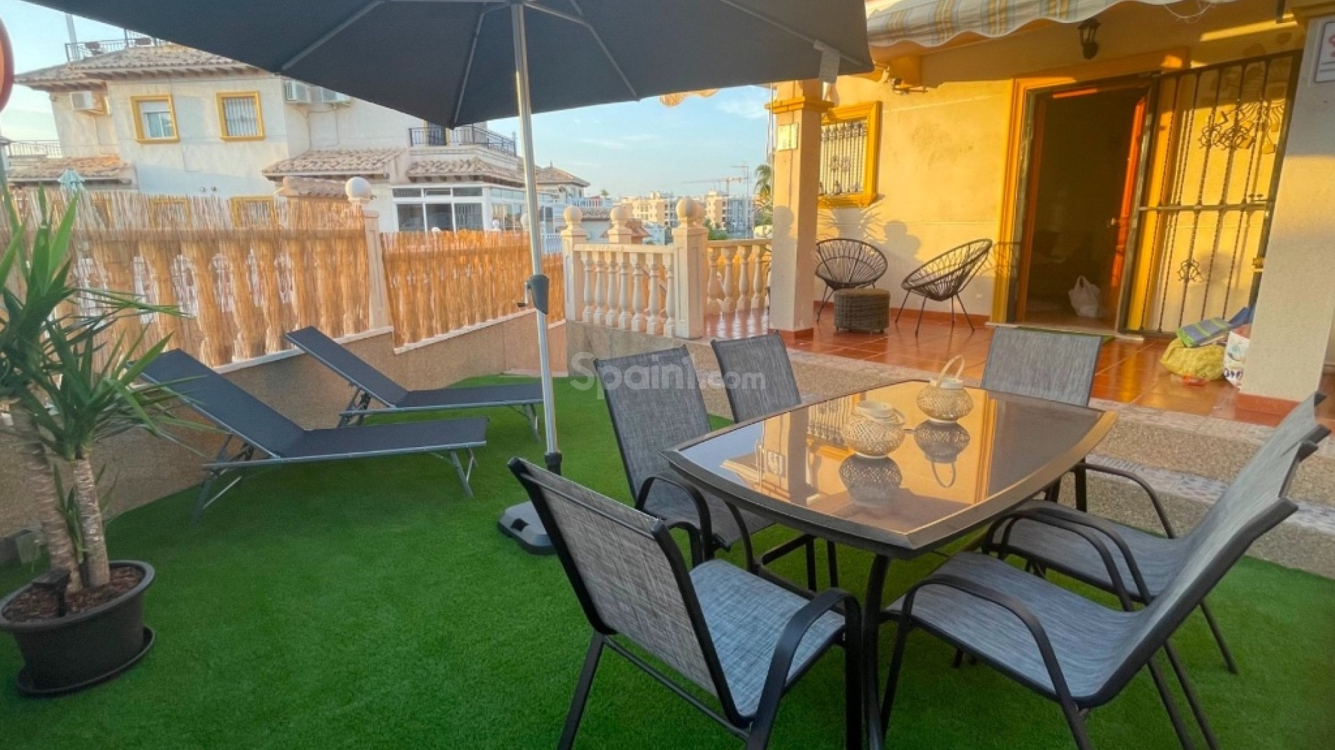 Resale - Townhouse -
Orihuela Costa - Villamartin