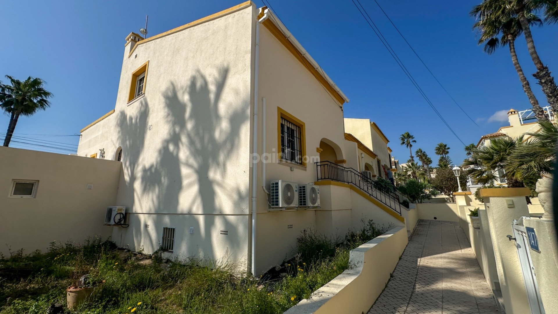 Resale - Townhouse -
Orihuela Costa - Villamartin