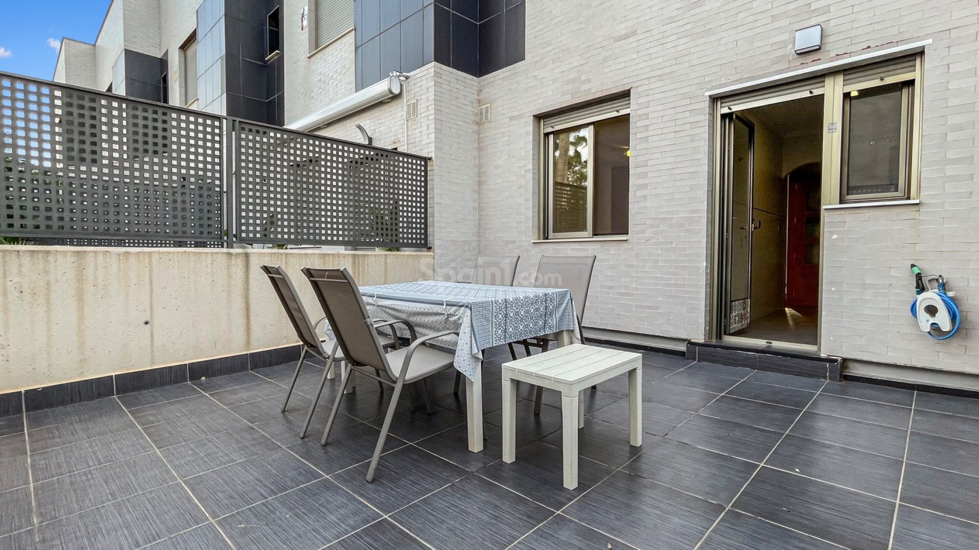 Resale - Townhouse -
Pilar de la Horadada - El Mojón