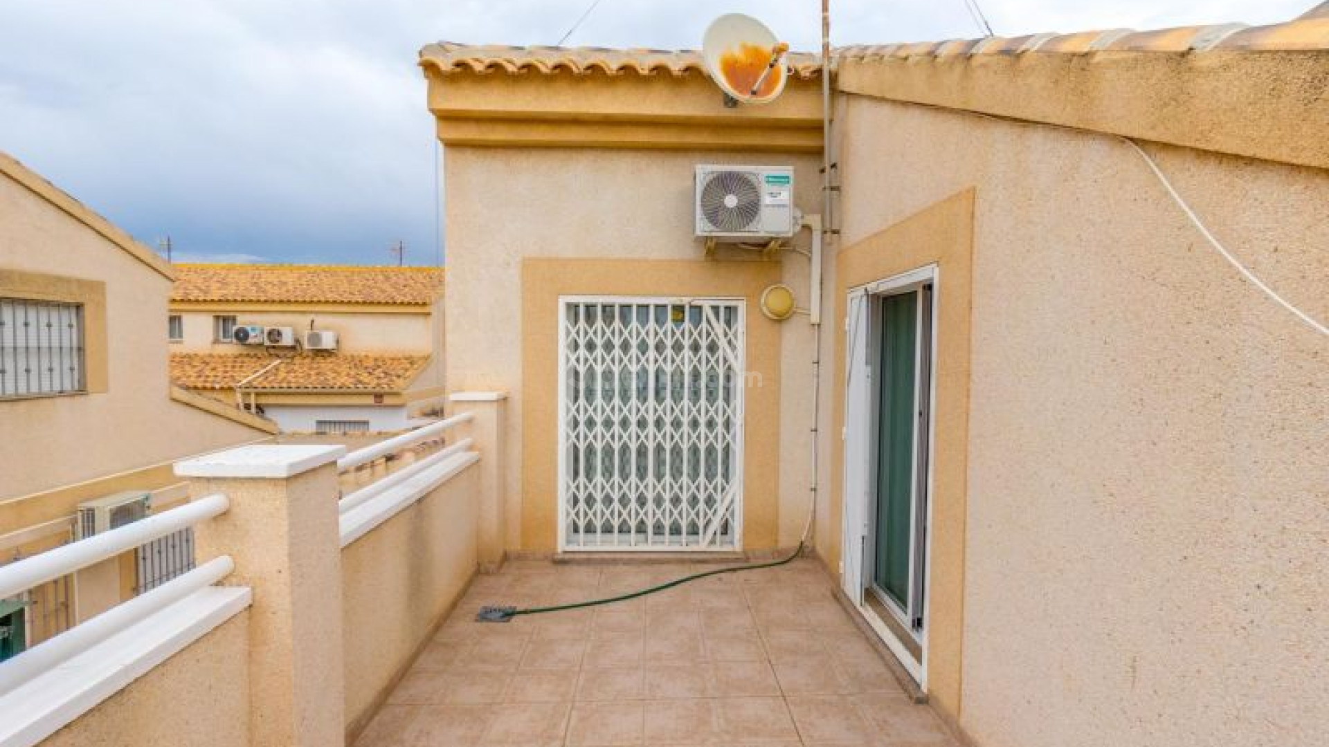 Resale - Townhouse -
Pilar de la Horadada - Torre de la Horadada