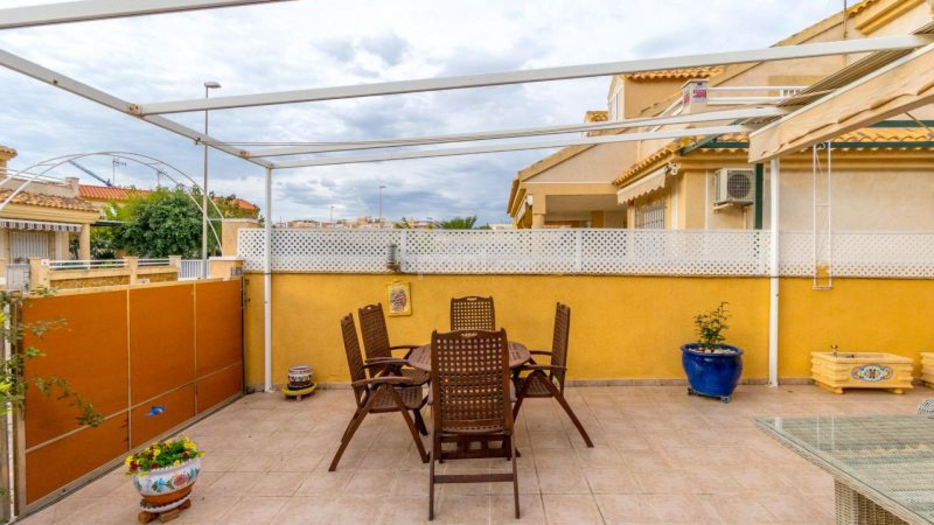 Resale - Townhouse -
Pilar de la Horadada - Torre de la Horadada