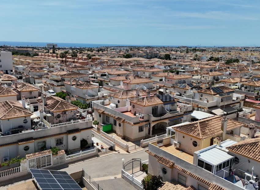 Resale - Townhouse -
Playa Flamenca