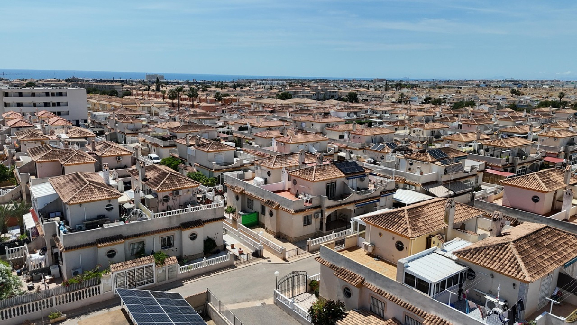 Resale - Townhouse -
Playa Flamenca