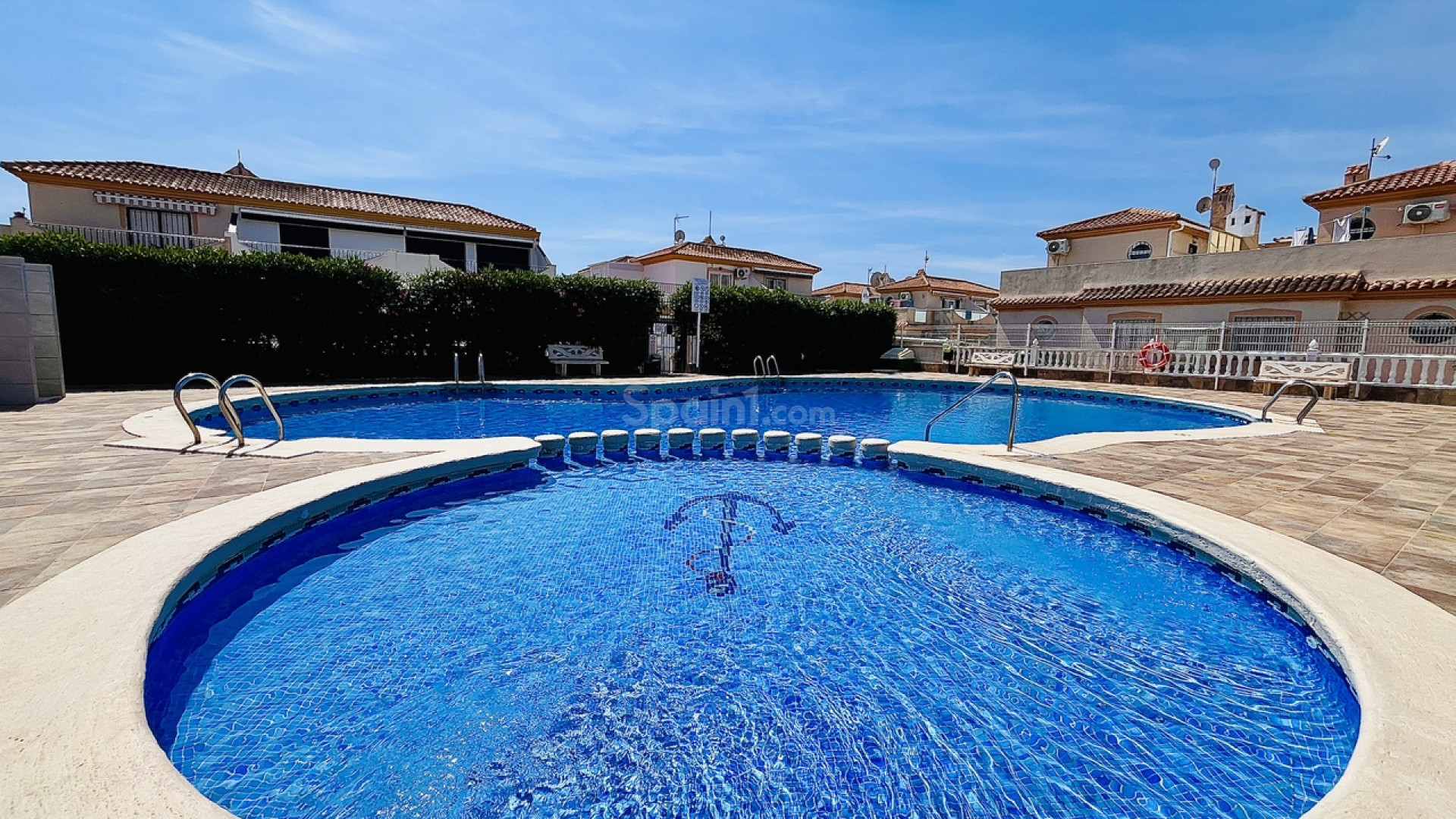 Resale - Townhouse -
Playa Flamenca
