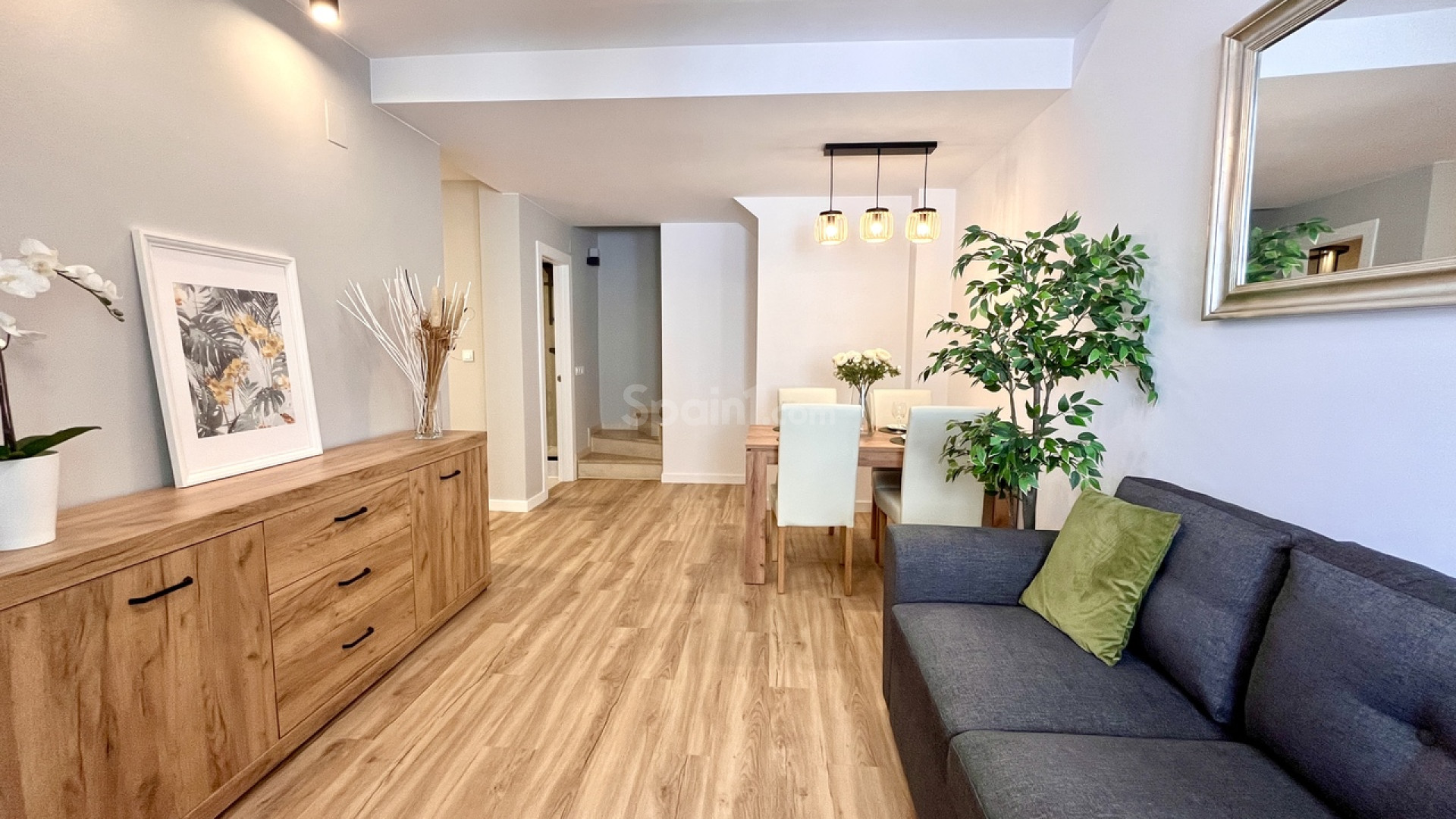 Resale - Townhouse -
Playa Flamenca