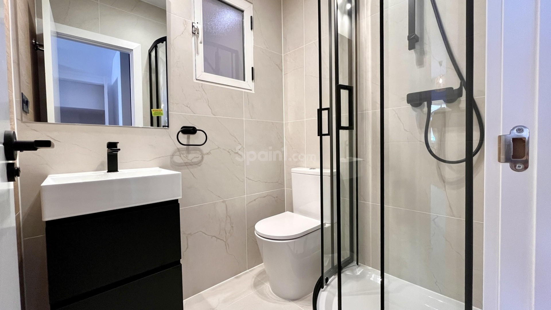 Resale - Townhouse -
Playa Flamenca