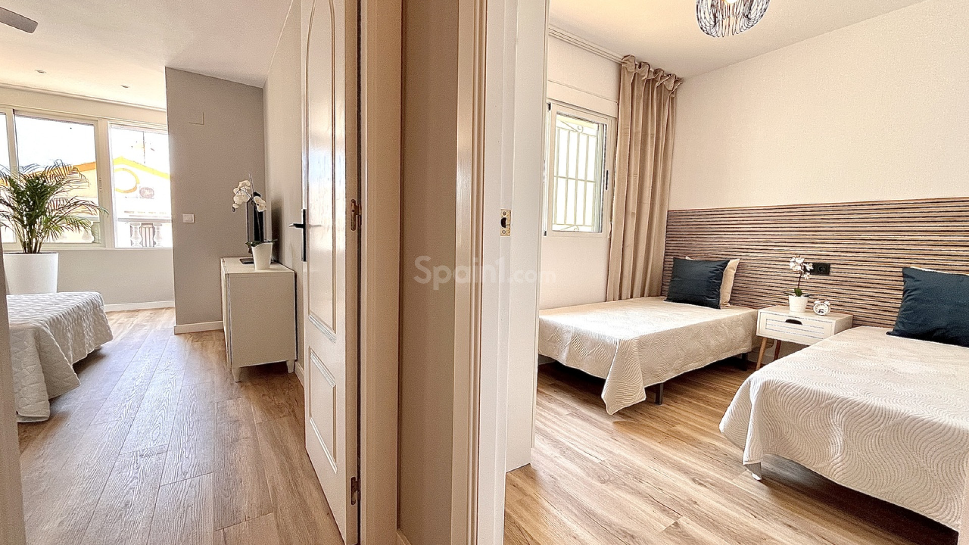 Resale - Townhouse -
Playa Flamenca