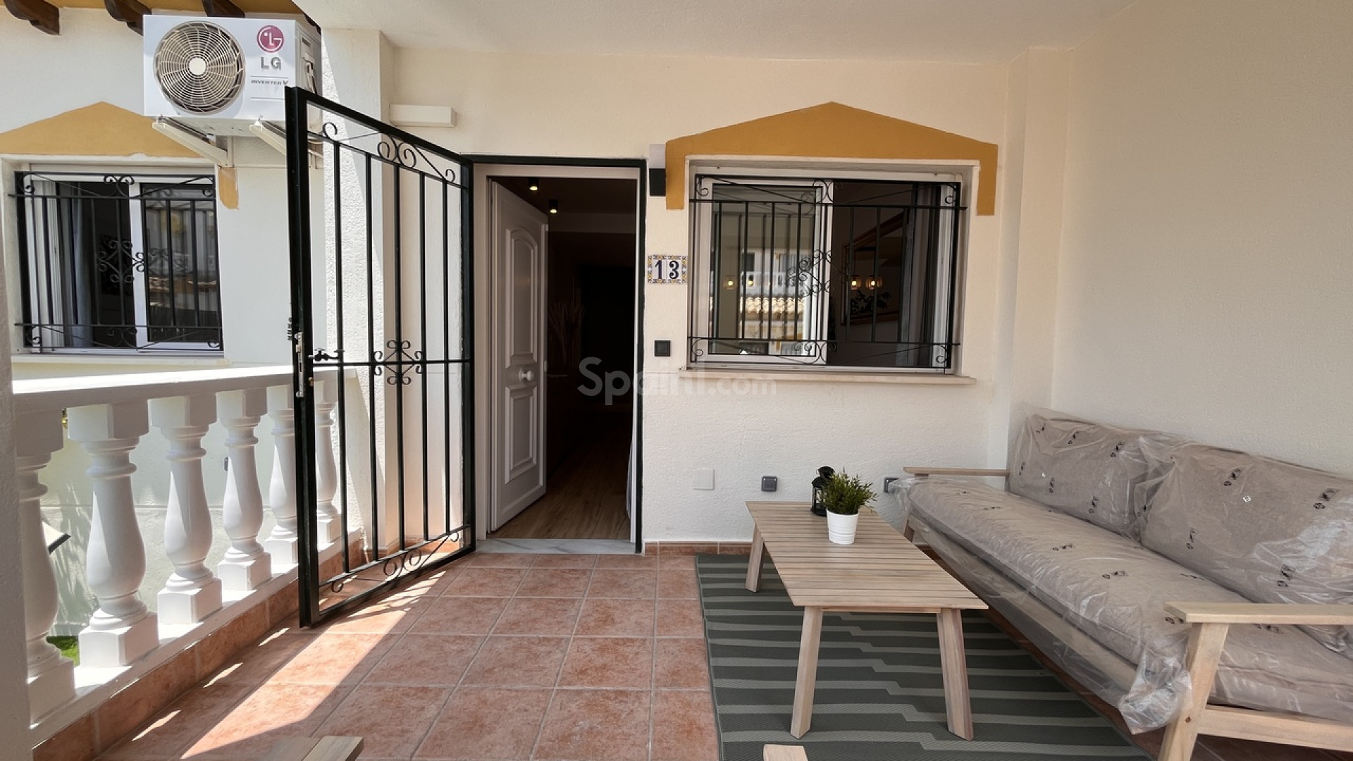 Resale - Townhouse -
Playa Flamenca