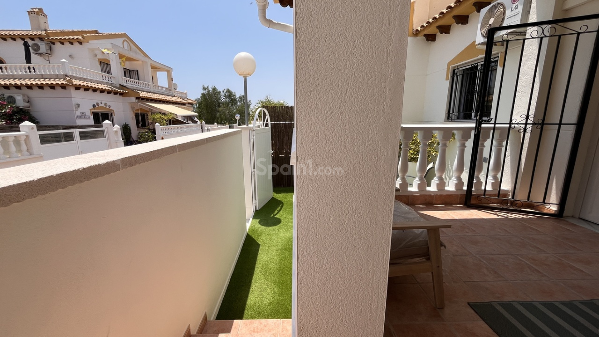 Resale - Townhouse -
Playa Flamenca