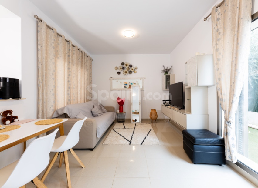 Resale - Townhouse -
Punta Prima