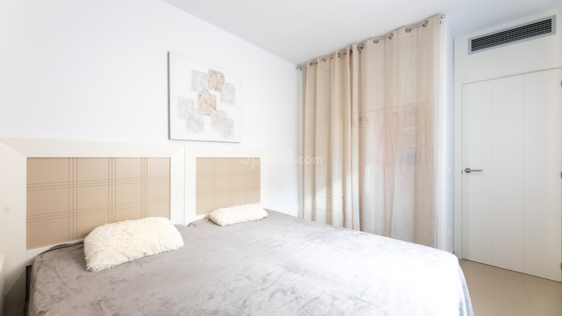 Resale - Townhouse -
Punta Prima