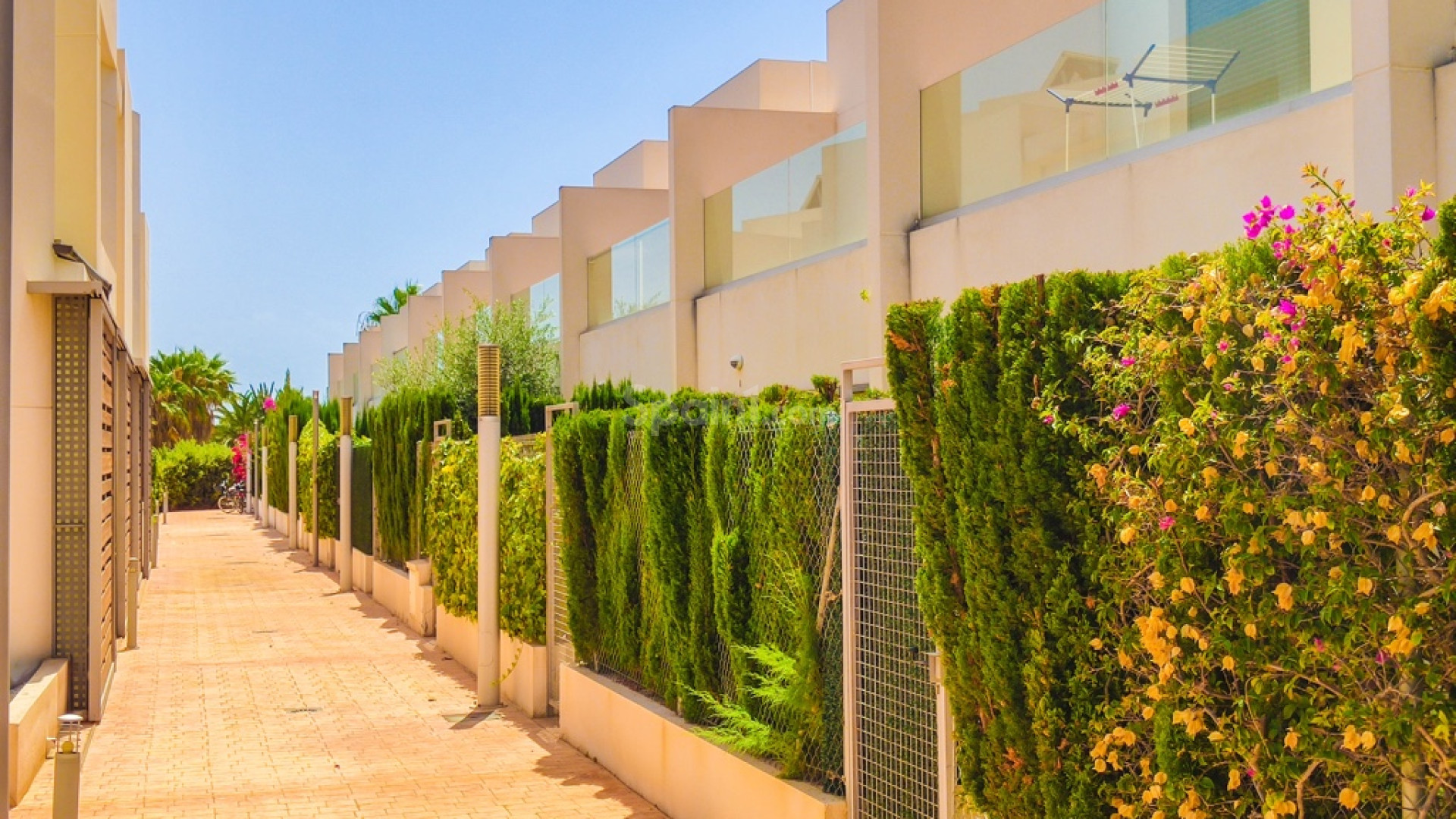 Resale - Townhouse -
Punta Prima
