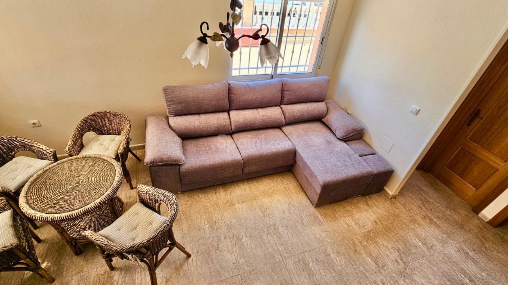 Resale - Townhouse -
San Javier