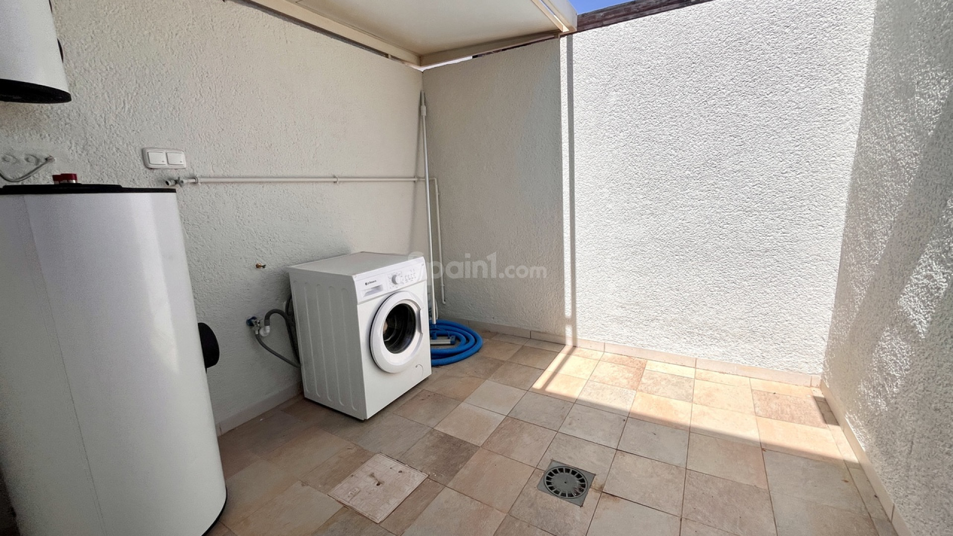 Resale - Townhouse -
Sucina