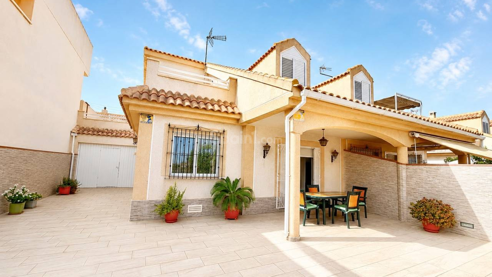 Resale - Townhouse -
Torre de la Horadada