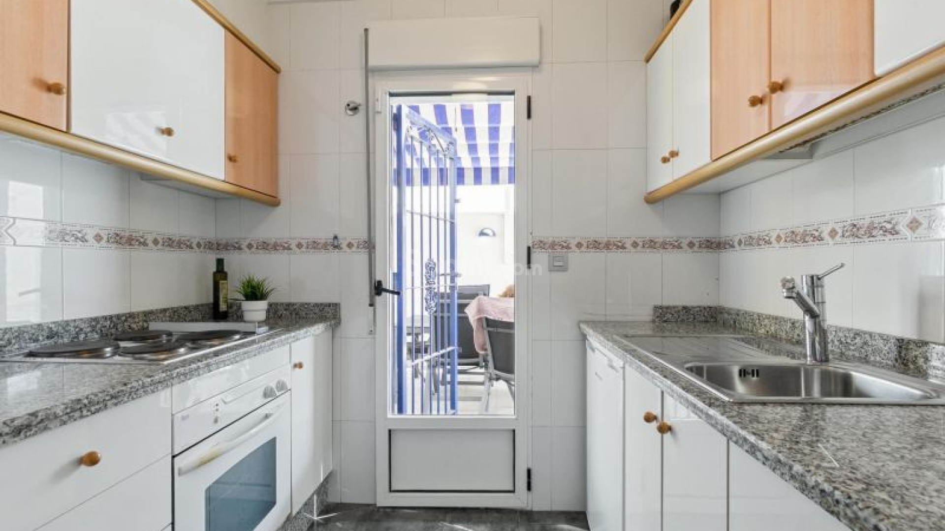 Resale - Townhouse -
Torrevieja - Doña Inés/Jardín del Mar